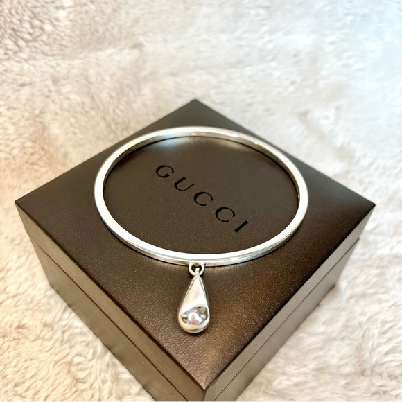 Gucci Sterling Silver Teardrop Bangle Bracelet Full Inclusion - Picture 8 of 13